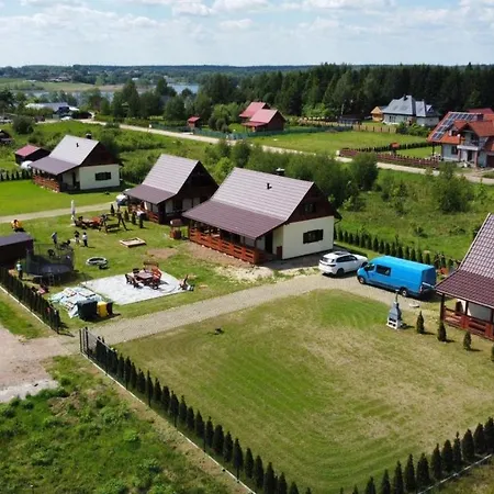 Mazurskie Zakatki Ferienhaus *